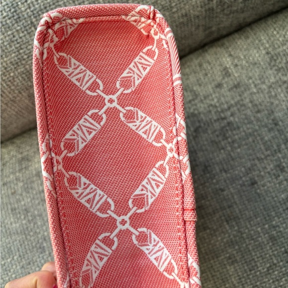 BNWT authentic Michael Kors Coral Crossbody Bag – Store Purchase (Not Outlet)! - Picture 11 of 16